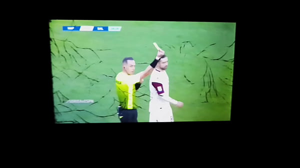 Nonton Piernas De Hombre thumbnail