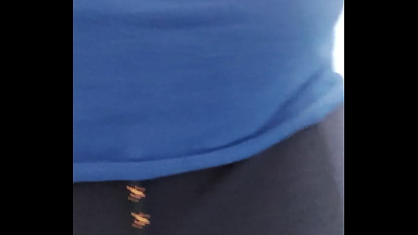 stroking ín_hipermarket