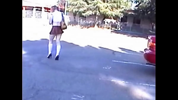 Play MP4 - Na&iuml;ve teen with a crush exploited by teacher for a passing grade&period;