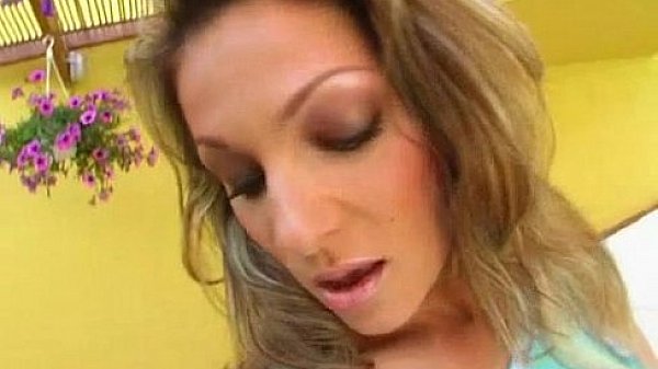 Give me pink kata shows off round tits and stuffs pussy with banana