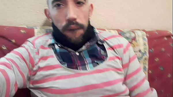 Mujer planeta, con polla y tetas. Gay espa&ntilde;ol vicioso 