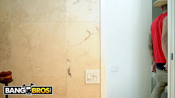 BANGBROS - Horny Gardener Perving On Latina Valerie Kay's Amazing Big_Ass