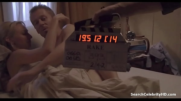 Lisa McCune - Rake S01 (2010)