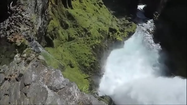 Nonton La Vida Podr&iacute;a Ser Un Sue&ntilde;o thumbnail