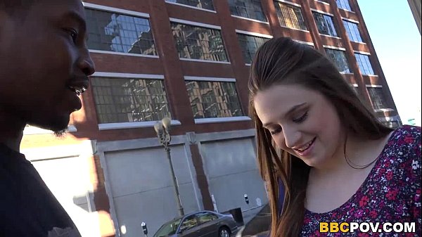 Play MP4 - Elektra Rose Gets Her Pussy Banged By A Black Dick