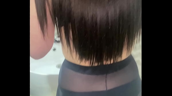 I'm Watching My Stepsister Change Clothes In The Shower thumbnail