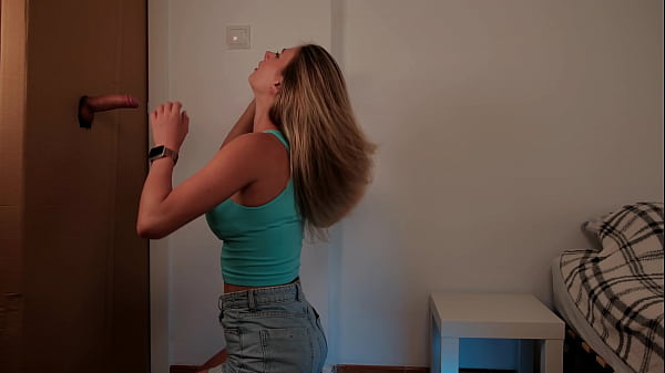 The neighbor didn t hesitate and swallowed the_gift