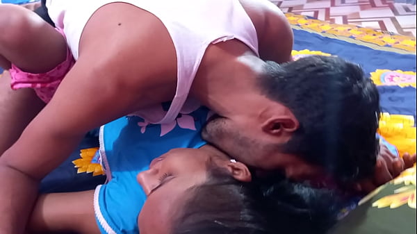 Play MP4 - Hanif and Popy khatun and Manik Mia - Slut bikini  Gorgeous black girl fucked her Two friends At home deshi village 3some FUCK