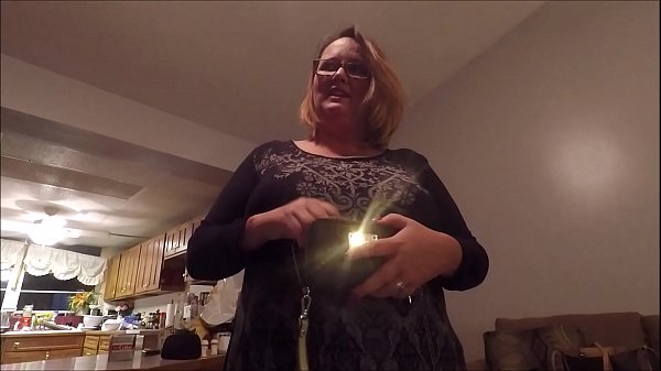 Play MP4 - Scarlett Synn fucks herself silly for a young guy just starting out in life&period;