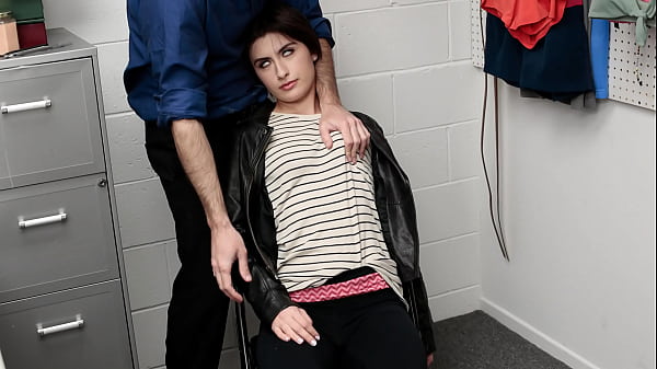 Dragging the Teen to The Security Office for Her Punishment_Myshopsex