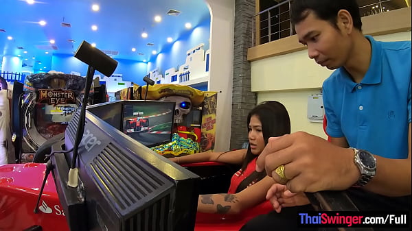 Play MP4 - Amateur Thai teen with her 2 week boyfriend out and about before the sex