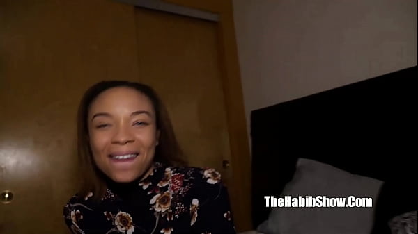 Play MP4 - she fire mixed asian flipina and black Jamie Marleign body is banging lucky stretch3x