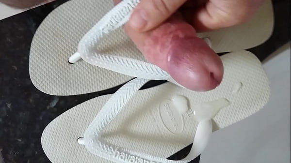 Play MP4 - havaianas brancas parte 2