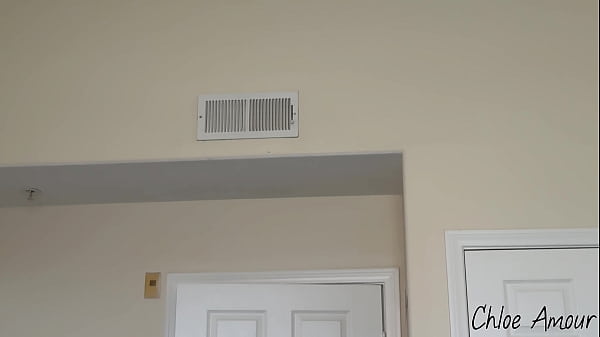 Nonton Getting My Tight Pussy Fucked By Brad's Big Dick - Chloe Amour - thumbnail