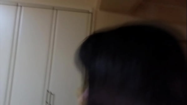 Play MP4 - Kカップ子持ち人妻 水着撮影と騙して3P撮影 6