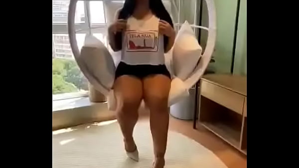 Nonton Stella Smeets Aguardem Em Breve Na Sua Telinha thumbnail