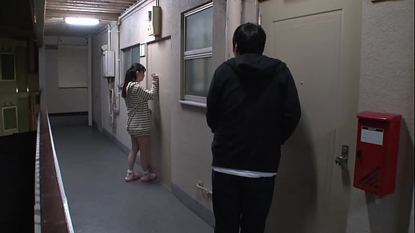 3mk0zby　帰ってきたらお隣さんが薄い部屋着のまま廊下で途方に暮れているので自宅に招き入れ&hellip; 無防備な薄着美人に、嫌がられようが拒まれようがおかまいナシに襲いかかる連続絶頂！【パート3】