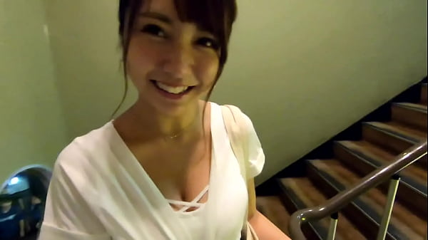 茶室でイチャつき温泉で熱く火照るジュクジュクおま○こ。はだけた浴衣から覗く淫らな美体に勃起チ○ポをジックリ捻じ込む！ thumbnail