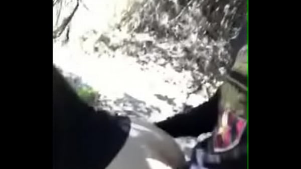 Me cojo a mi_novia en una excursion