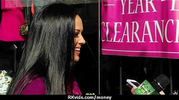 Hot sexy amateur babe needs a lift and takes cash 20 