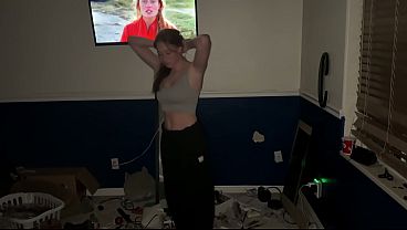 Nonton Teenage 18 Yr Old Gets Naked thumbnail