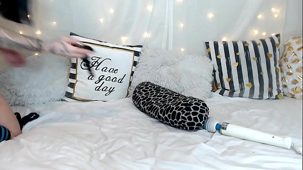 Play MP4 - Anal pump cam show LEAKED