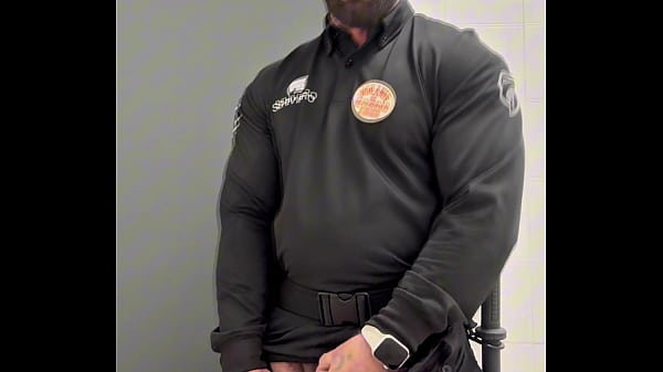 En el trabajo pajeandome 