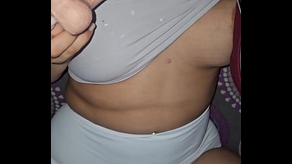 Beautiful latina with a big ass wants sex