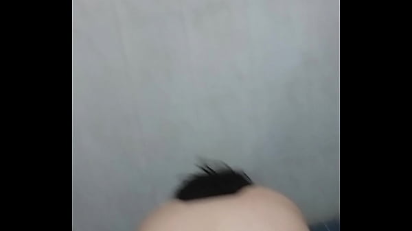 Play MP4 - Mi ex de hace a&ntilde;os me habla para  "invitarme unas cervezas y platicar nada m&aacute;s" &period;&period;&period;acaba enga&ntilde;ando a su marido en el ba&ntilde;o conmigo en el motel &lpar;en el segundo 3 dice que la tengo rica&rpar; gime muy caliente cuando me la and