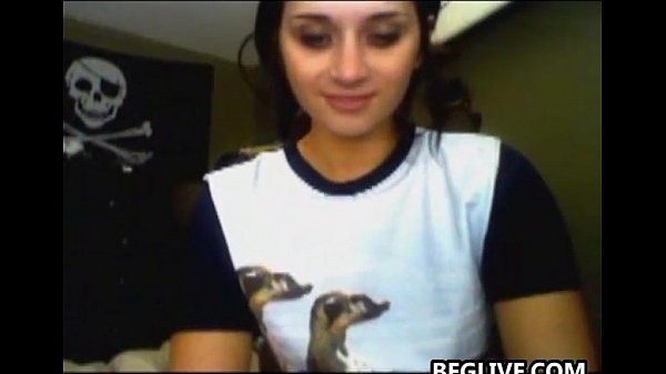 Amateur CamSlut With A Toy