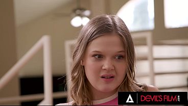 Teen babe squirts while getting fucked by her stepbro