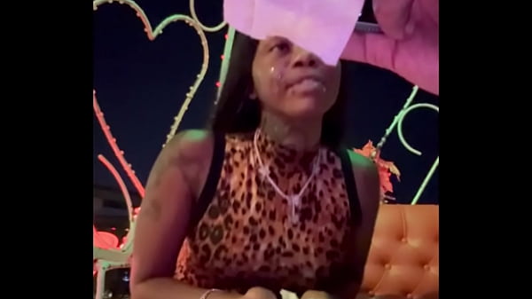 Carriage ride facial with cum walk 