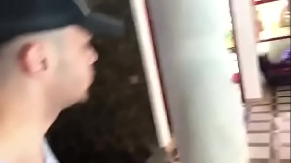 Horus eSeithenbrigando pra comer a gostosa safada