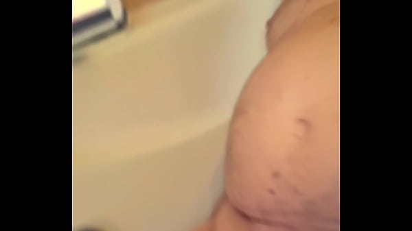 Play MP4 - Real Piss