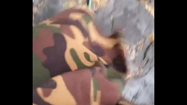 Play MP4 - POV pissing