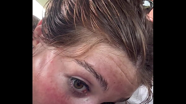 Play MP4 - Blowjob in the taxi   yaetriplex