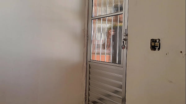 Nonton Corri Um Risco Ao Fazer Sexo O Melhor Amigo Do Meu Marido thumbnail