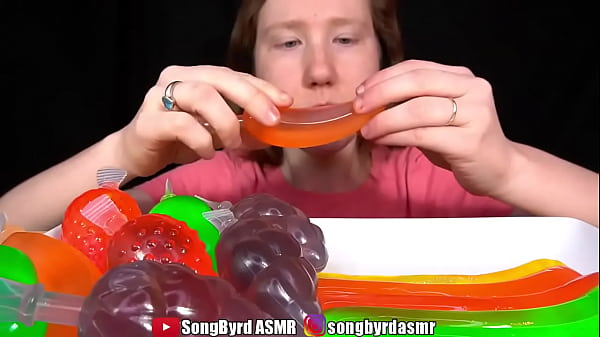 Songbyrd eats squirting jelly candies 