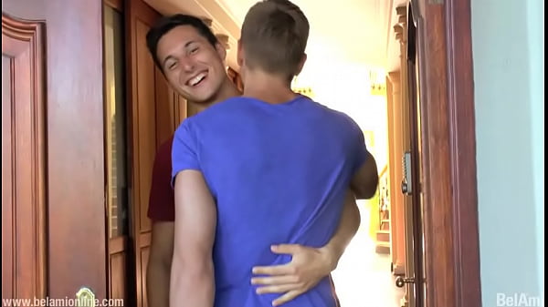 Gaelan Binoche & Harris Hilton 