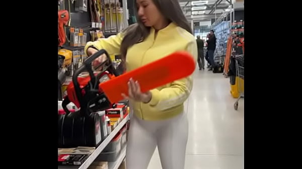 Play MP4 - Wanna grab a drink in the hot tub&quest;