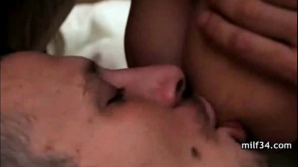 Hornybig titMILF gives a hot blowjob