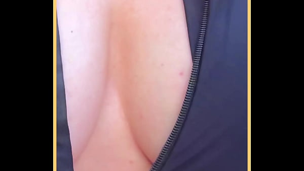 Milf perfect tits in public flashing 