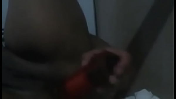 Trocando videos intimos