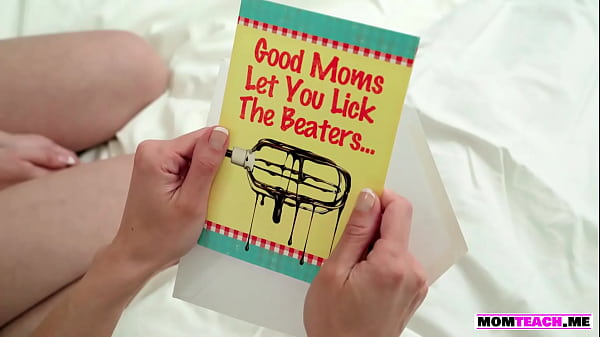 Teen stepsiblings enjoy threesome sex with MILFstepmom