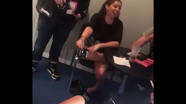 Famous Porn Star_masterbates in public