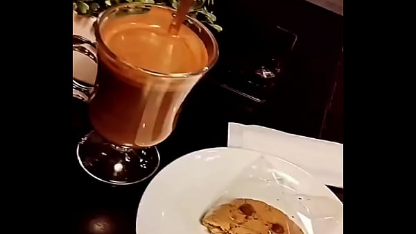 Nonton Bom Dia As 20h Da Noite :) thumbnail