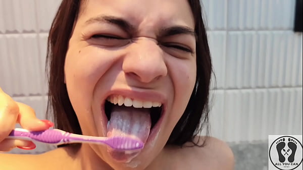 Play MP4 - 4K DENTAL HYGIENIST ROUTINE MOUTH FETISH CLOSEUPS NAKED