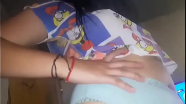 Nonton Me La Follo Porque Me Tenta Con Esos Calsones En La Sala thumbnail