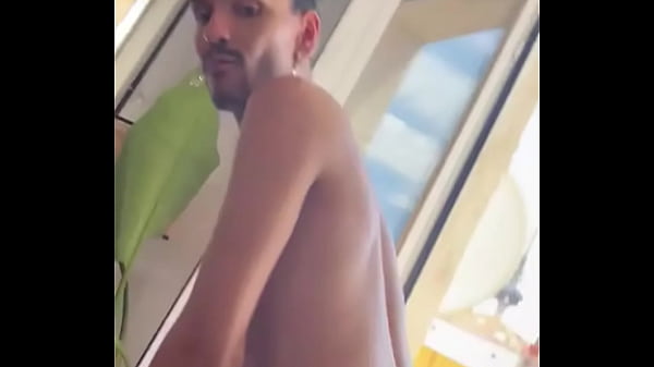 Saboreando bien el culo de mi novio ahlbruno tremendo gozo 