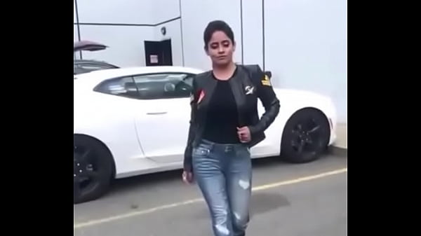 Hot Indian Sexy Babe Walking Slow Motion thumbnail
